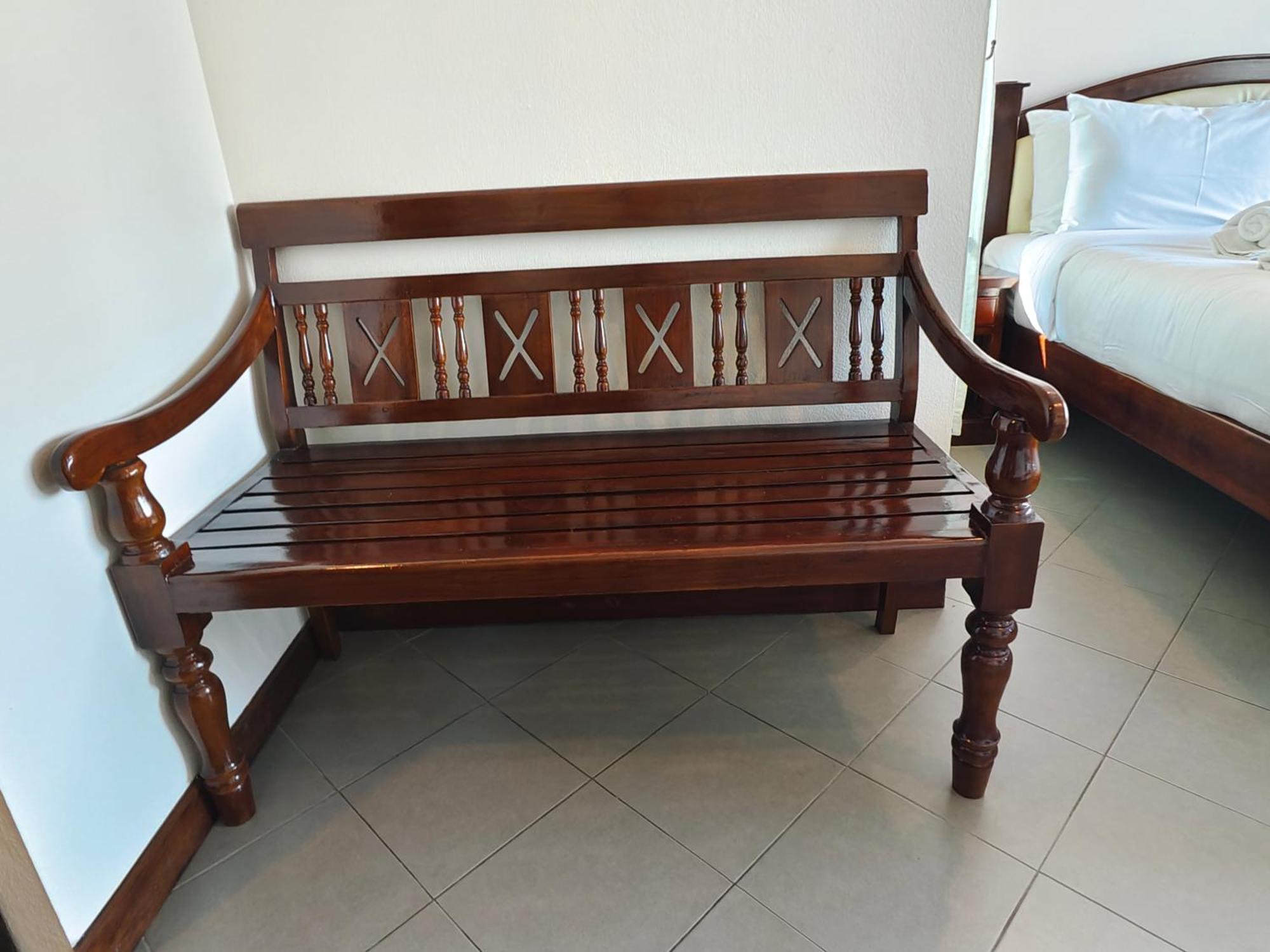 The Guest Hotel & Hostel — Photos 1